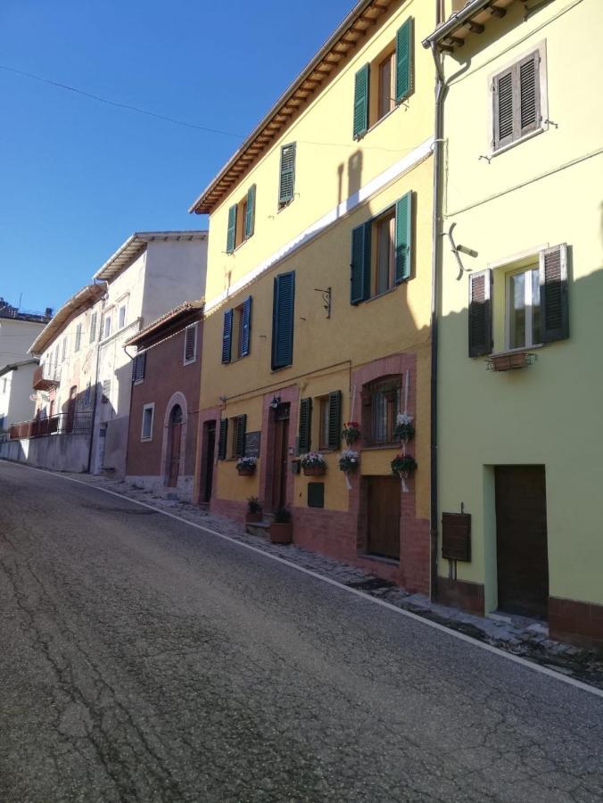 La Torre Di Morro Bed and Breakfast Camerino Buitenkant foto